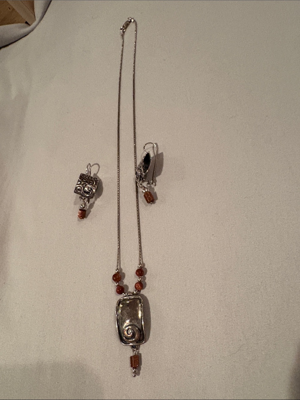 Silpada Silver Goldstone Pendant Necklace and Earrings Set with Sparkling Beads